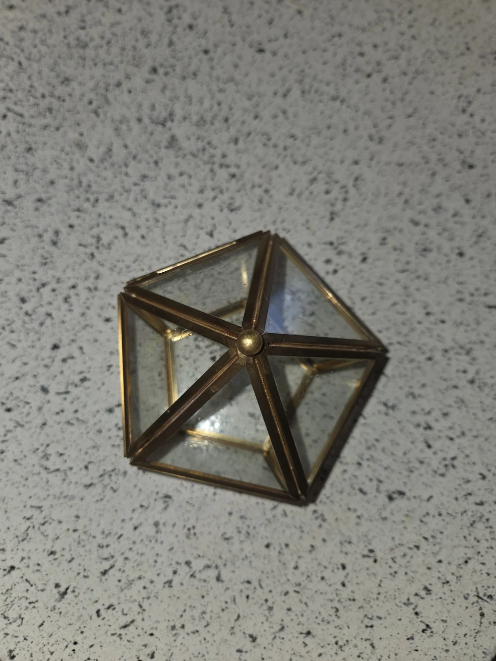 N/A elegant gold